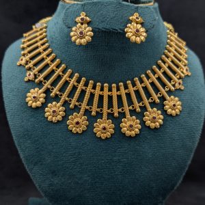 Antique Floral Necklace set